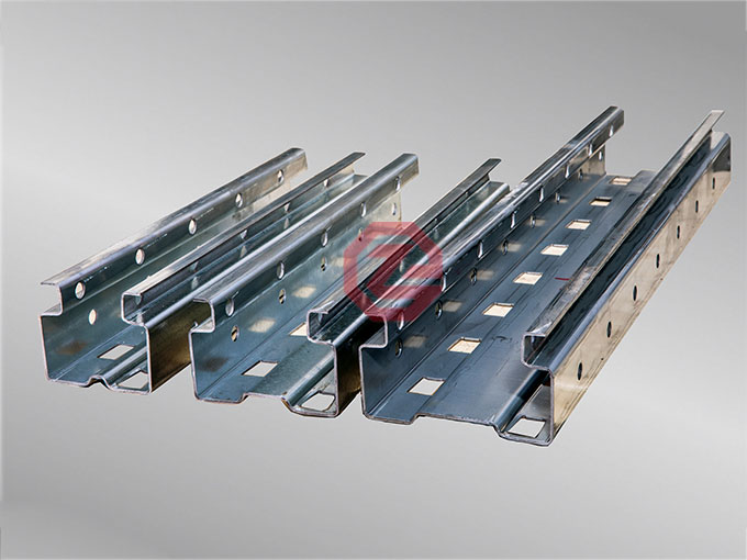 Upright Roll Forming Machine